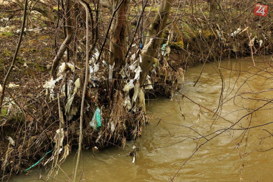Ilustračný obrázok k článku V okrese Malacky niekto znečistil potok, spôsobil tým škodu za skoro 30-tisíc eur